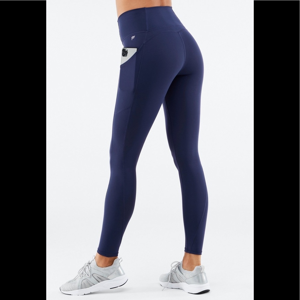 fabletics high waisted oasis pocket legging